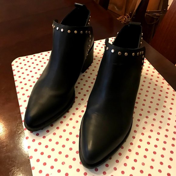 Gold Studded Black Booties Size 8 - Picture 2 of 10